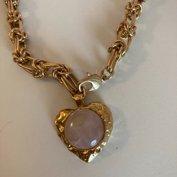 By Alona Eva gold heart necklace in Rose pink quartz - Picture 2 of 4